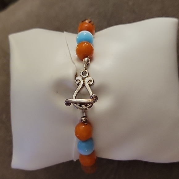 HANDMADE African Trade Jade Cat's Eye Olive Wood Beaded Toggle Bracelet - Picture 4 of 6